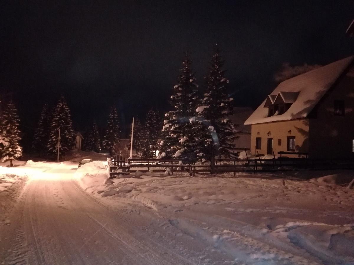 Holiday Home Cacovic Žabljak エクステリア 写真